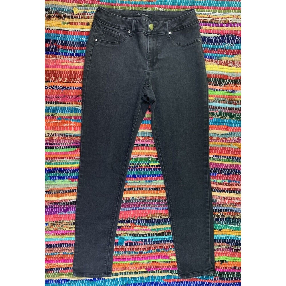 A3 Denim Women's Size 8 Classic Skinny Jeans Black Stretch